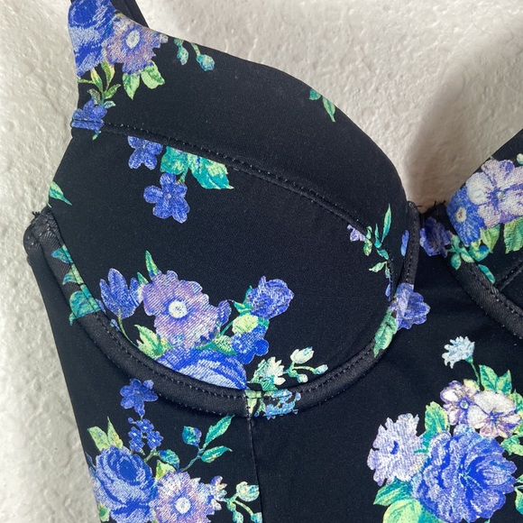 NWT Weworewhat pinup floral corset style one piece swimsuit xs - Picture 4 of 10